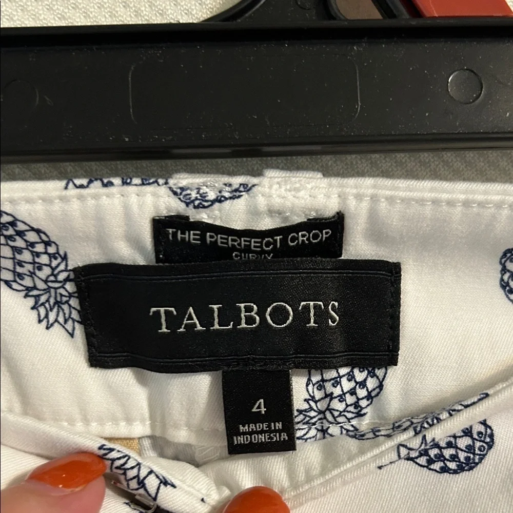 Talbots White Pants with Blue Pineapple Design Size 4 Excellent Condition